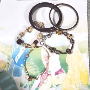 Lot of earth toned bracelets